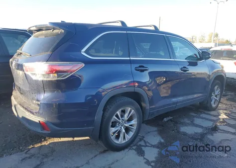 2016 Toyota Highlander Le z USA, uszkodzony, nr VIN 5TDBKRFH7GS342458